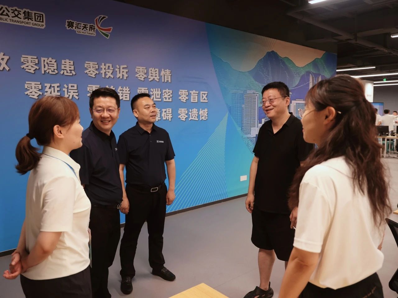 ���������ˡ������齫������ҵ�����˻ύָͨ�����Ľ���������������ȫ�����ܿ�Ļʽ����
