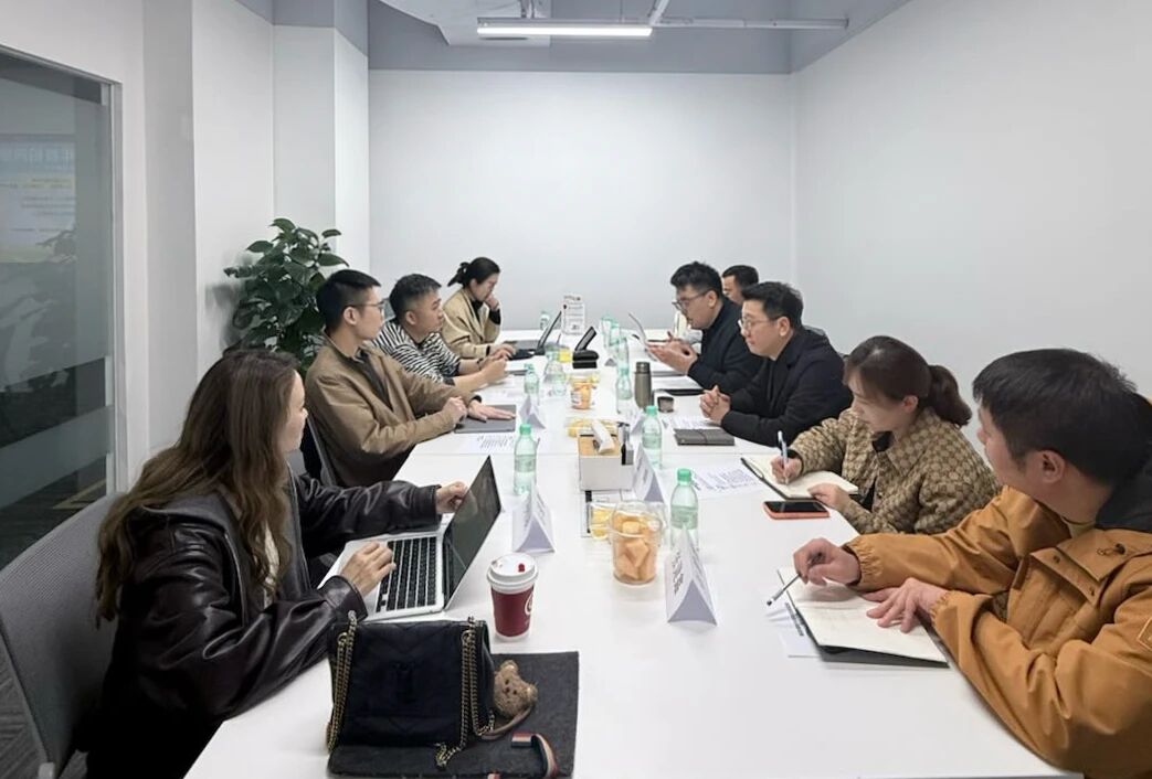 �����齫������ҵ�����ž��ÿ�չ�����ں�Ӫҵ���Ǣ̸